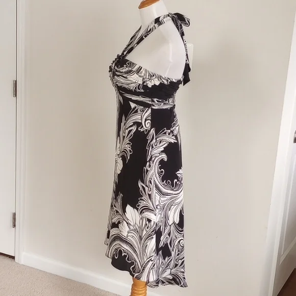 WHBM Halter / Strapless Silk Dress​ Size 4 - Picture 3 of 10